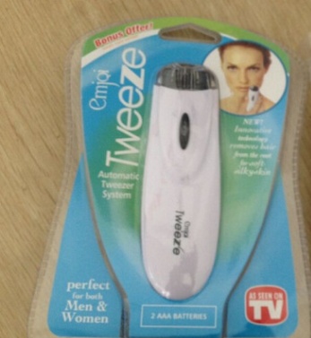 The Ultimate Grooming Ritual. Sleek, Irritation-Free Smoothness in Seconds.